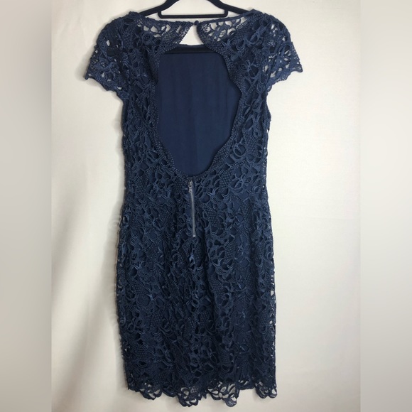 Alice + Olivia Clover Navy Blue Lace Bodycon Fitted Cut Out Mini Dress Size 8 - Picture 5 of 9